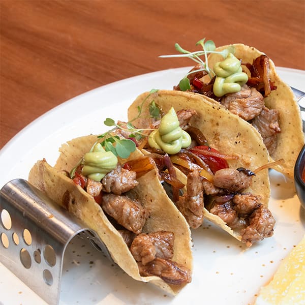 platillo tacos de ribeye